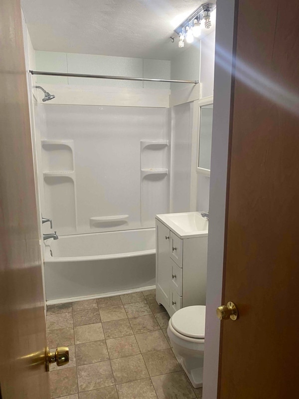 Photo - 3583 N County Rd 225 W