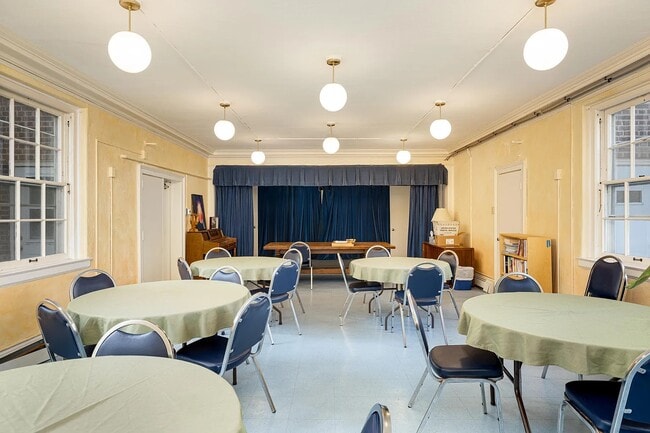 Photo - 1923 Geddes Ave