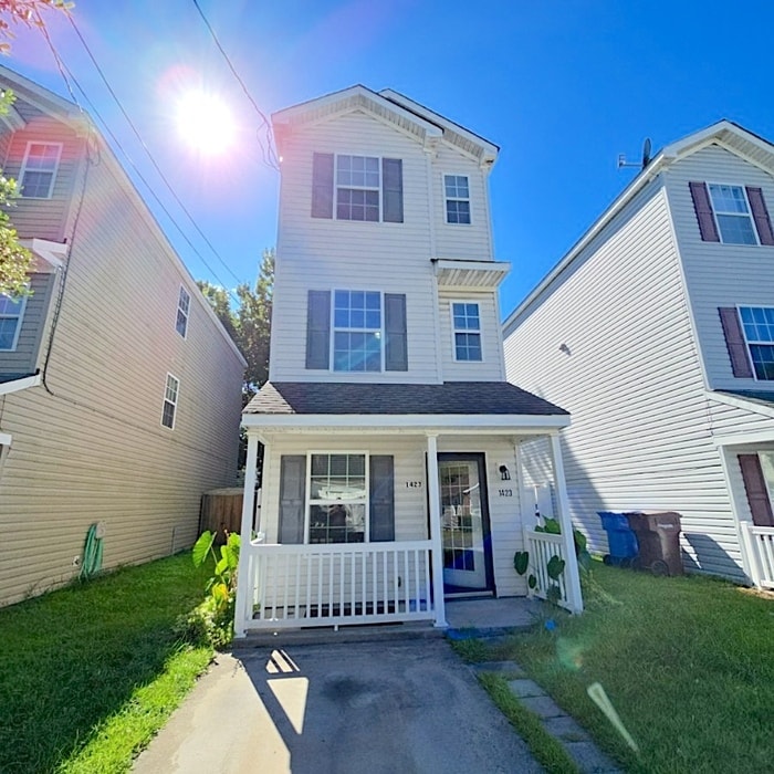 Photo - 1423 Oliver Ave