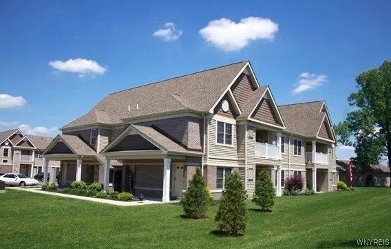 Building Photo - 1013 Deer Lakes Dr Rental
