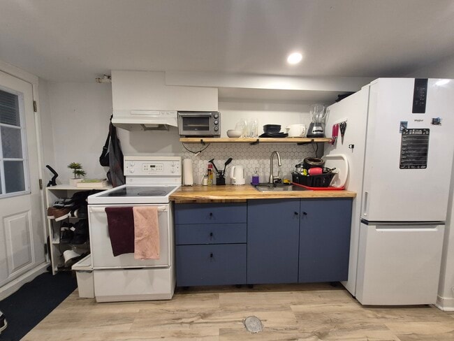 Photo - Jennifer Walker - Tenant Placement - Woodbine Unité Bsmt