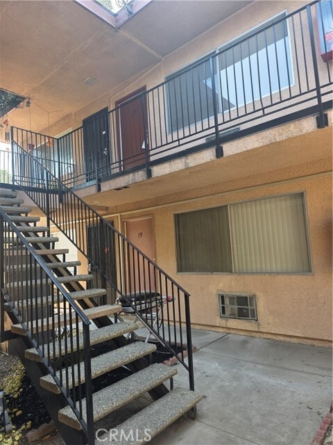 Photo - 4681 Arlington Ave Unidad 14