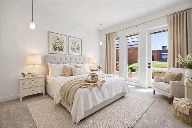 Photo - 100 N Dewey St