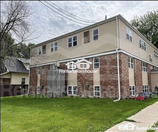 Building Photo - 303 S Madison St Rental
