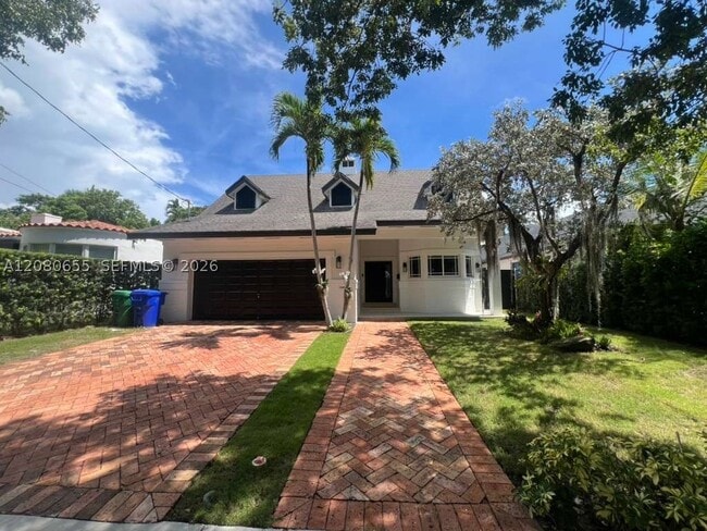 Photo - 211 SW 29th Rd