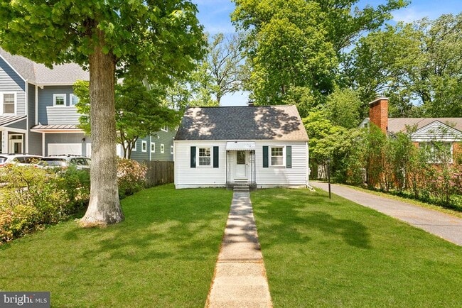 Building Photo - 3103 Plyers Mill Rd