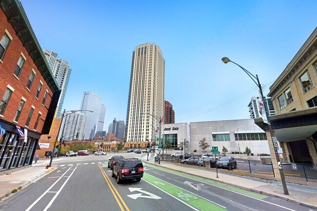 Echelon's neighborhood - Echelon Chicago