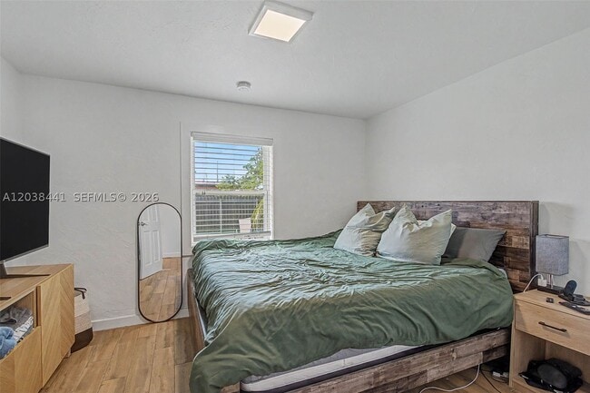 Photo - 5910 SW 62nd St