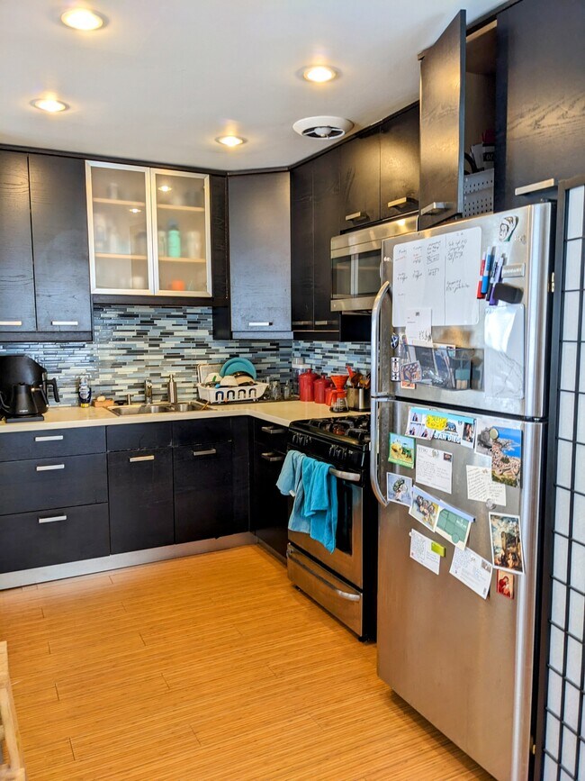 Photo - 2440 Chelsea Pl Unit A