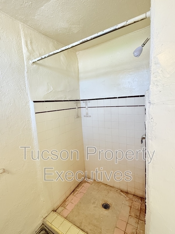 Photo - 3274 E Benson Hwy