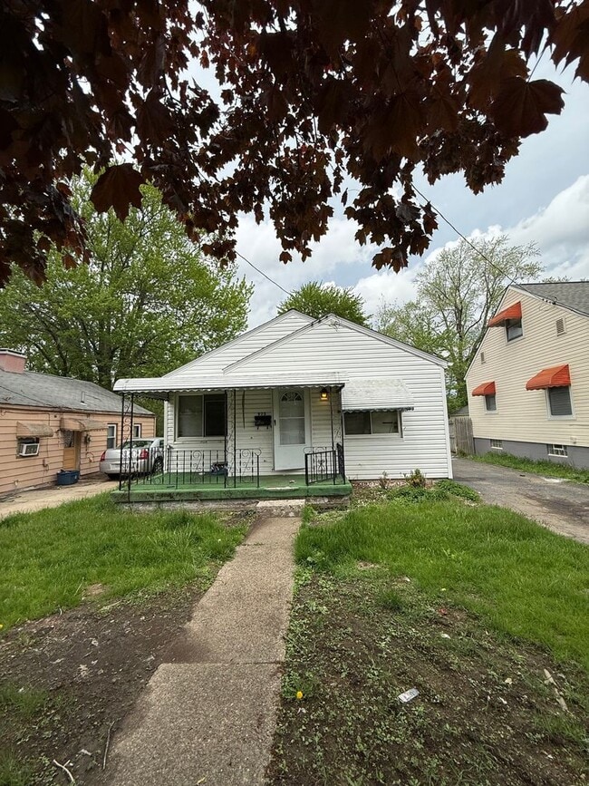 Section 8 Accepted! Newly Renovated 3-Bedr... - Section 8 Accepted! Newly Renovated 3-Bedr... Casa