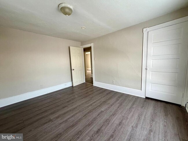 Photo - 706 N High St Unidad 2