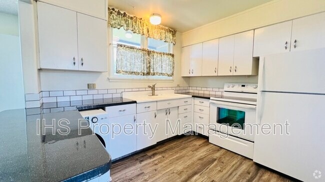Building Photo - 1209 George Washington Way Unit 34 Rental