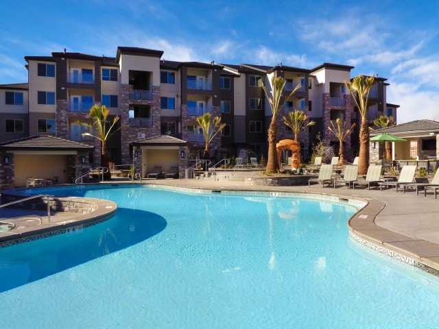 Photo - Grayhawk at River's Edge Apartamentos