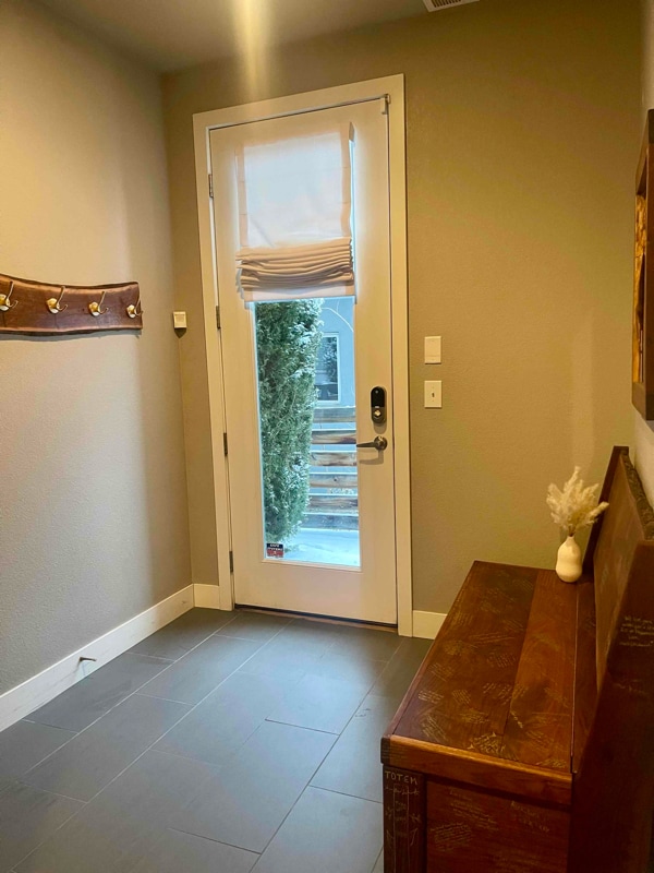 Photo - 1733 Grove St