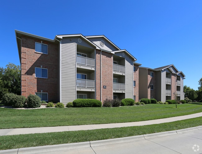 Pebblebrook Apartments