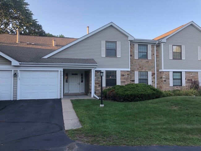 Building Photo - 214 Scarsdale Ct Unit D1