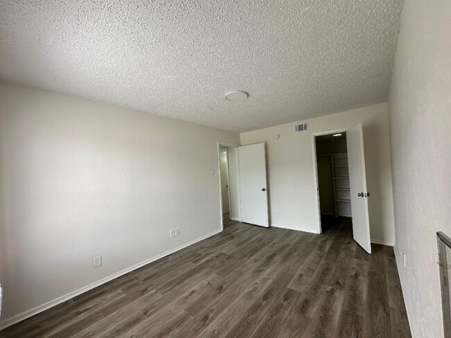 Photo - 948 Whittington Ave Unit 14