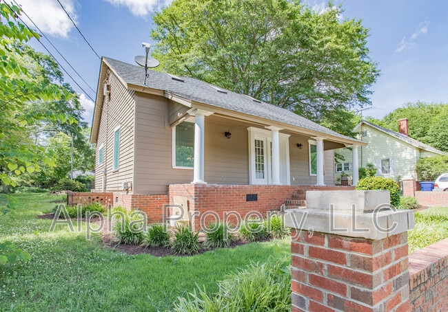 Photo - 114 Edwards St