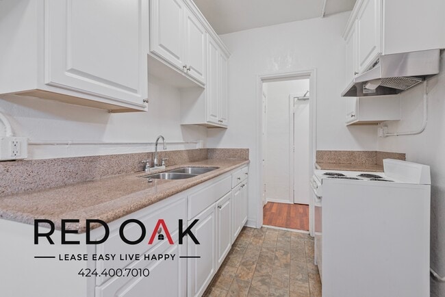 Photo - 849 S Oxford Ave Unit 204