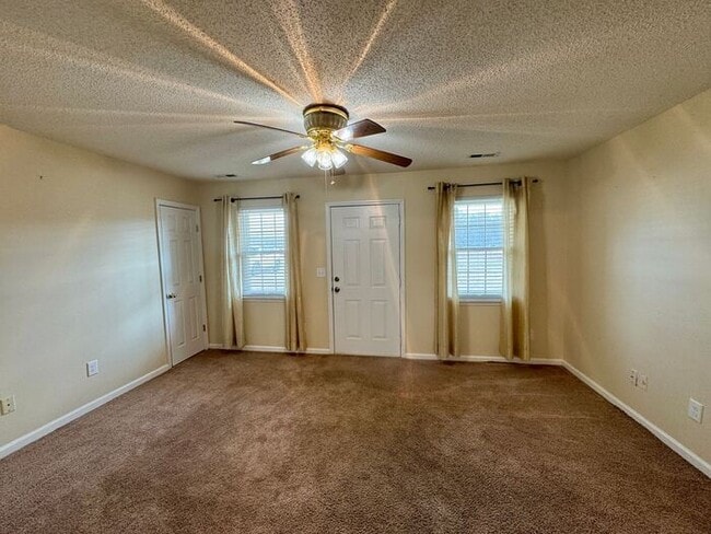 Photo - LARGE FENCED YARD, and lawn care INCLUDED