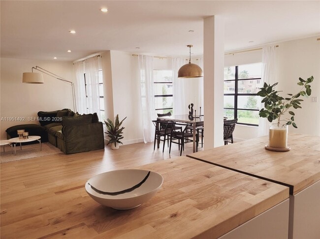 Photo - 13228 SW 10th Ln