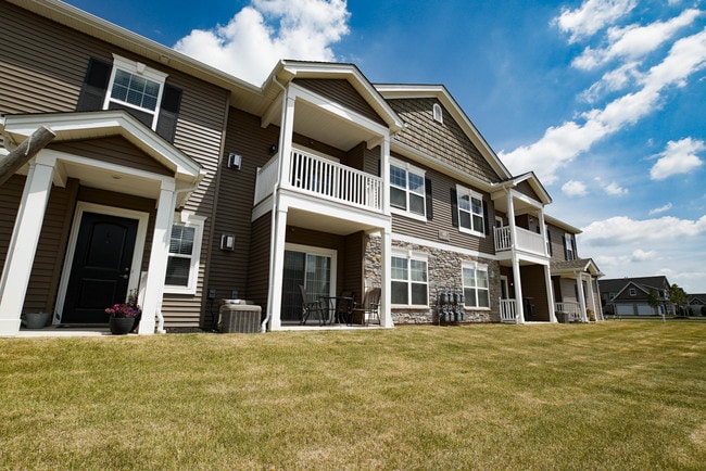 8 Unit Building