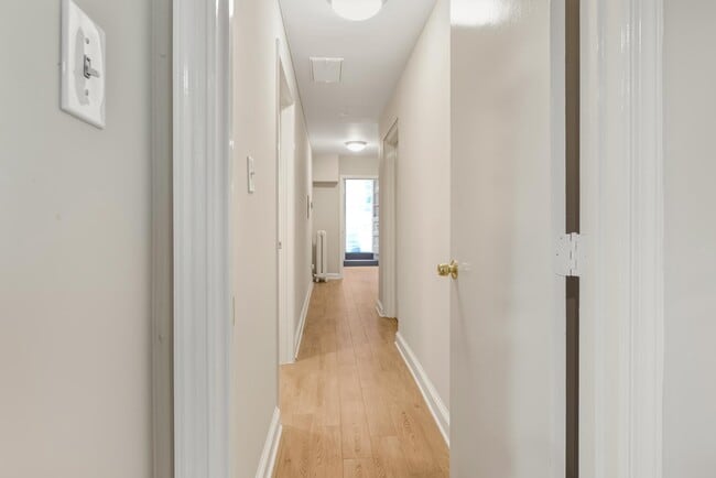 Photo - 2619 Woodley Pl NW