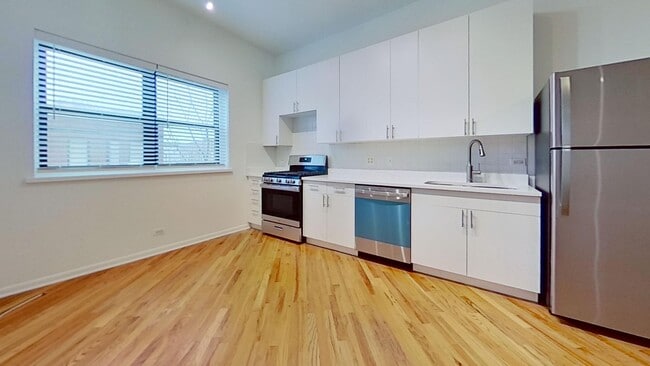 Building Photo - 4154-56 Lincoln Unit 4156 2F