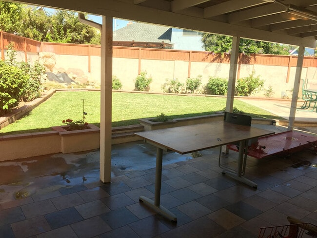 Photo - 498 Pierpont Dr