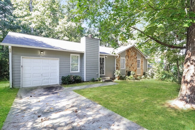 Photo - 3797 Kathryn Dr SW