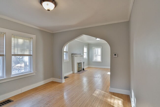 Photo - 2 Bed 1.5 Bath Single Family Home With Large Upper Loft Area in Wausau