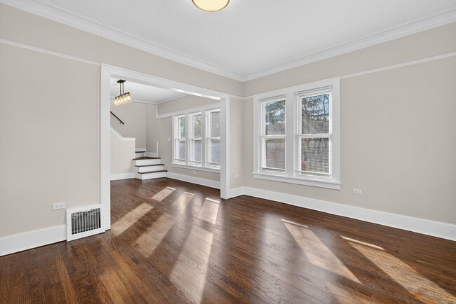 Photo - 741 S Jackson St