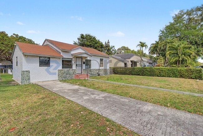 Photo - 943 NW 63rd St