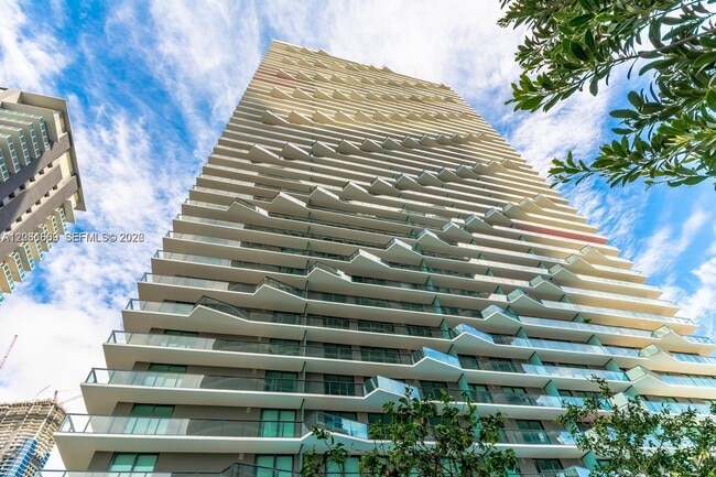Photo - 1300 S Miami Ave Unidad 1808