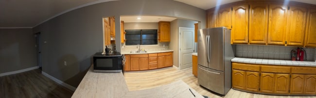 Photo - 4455 Glidden Wy