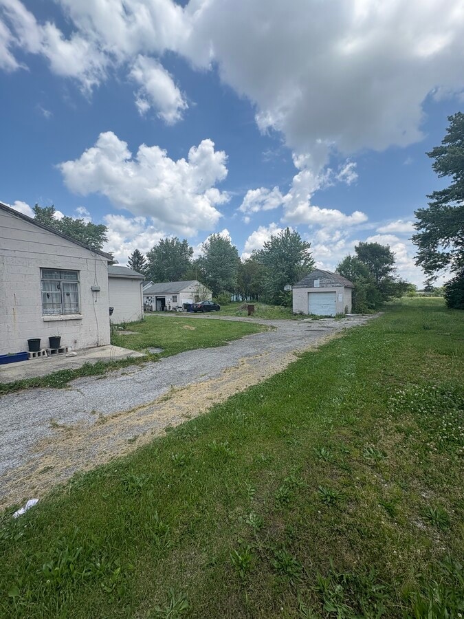 Photo - 2460 Lockbourne Rd