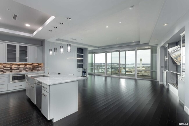 Photo - 1 Montgomery Dr Unit 804