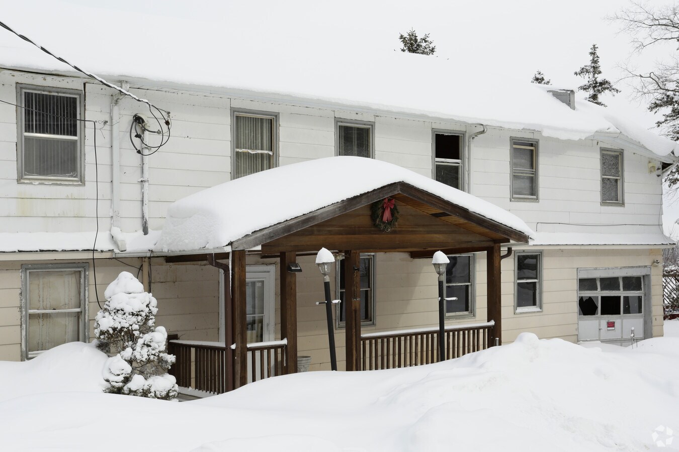 Photo - 3143 Baseline Rd