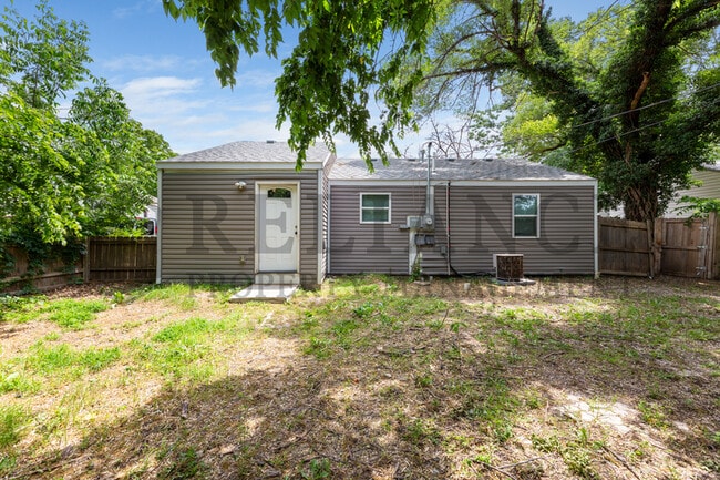 Photo - 1041 S Christine Ave