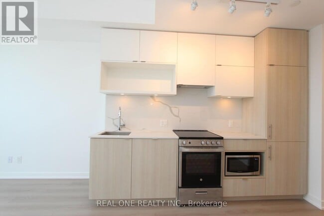 Photo - 100 Queen St E Unité 2605