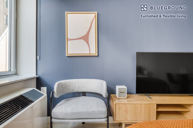 Photo - 20 Broad St Unit FL16-ID982