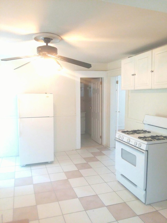34 Washington Ave Ext Apartment Unit 2 FL Torrington, CT