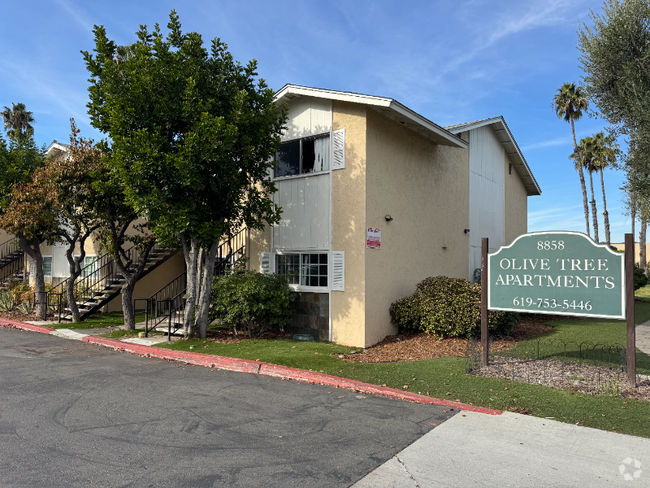 Building Photo - 8858 Olive Ln Unit 22 Rental