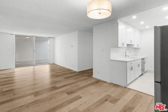 Photo - 1114 12th St