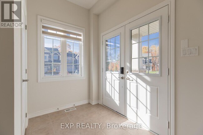 Photo - 380 Beechwood Forest Ln