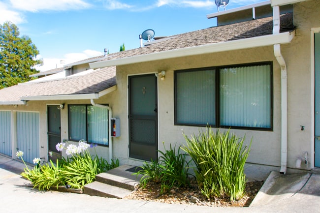 Photo - 1519 Farm Bureau Rd