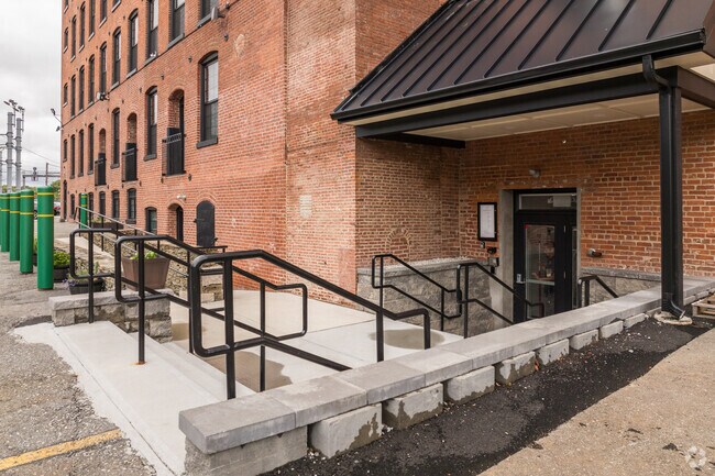 Photo - 50 Ashburton St