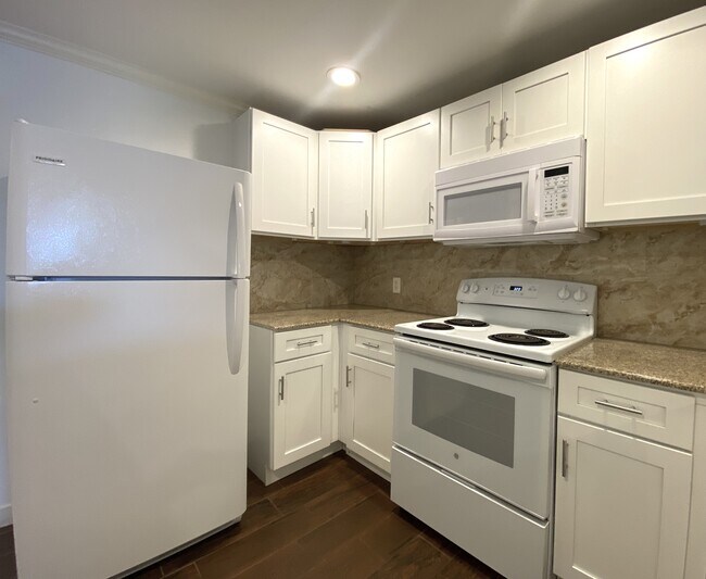 Photo - 112 E Central Ave Unit #D