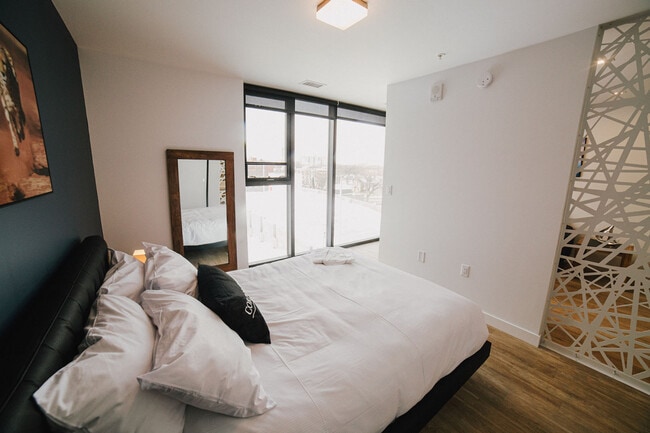 221 Stradbrook Ave Unité SI ID1223077P